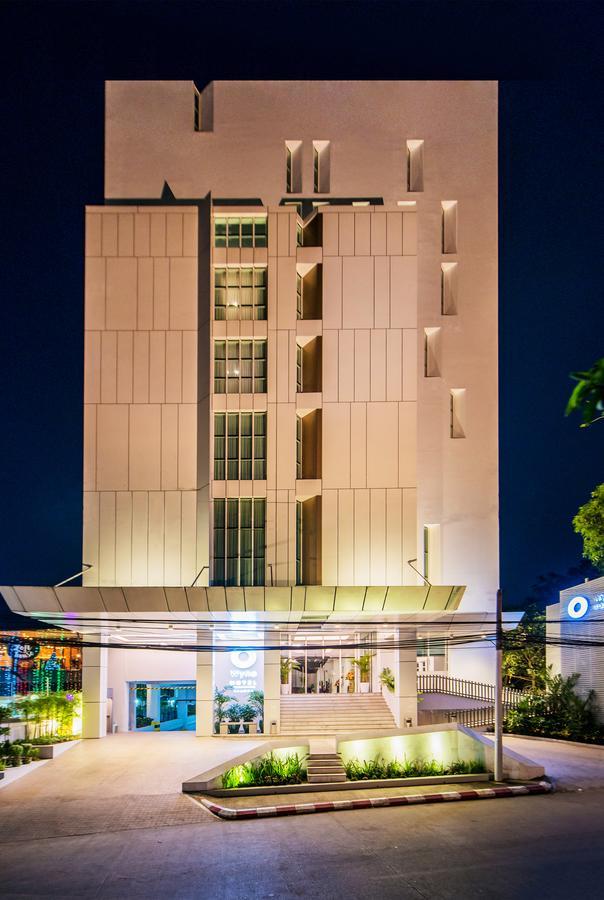 Wyne Hotel Rangum Exterior foto